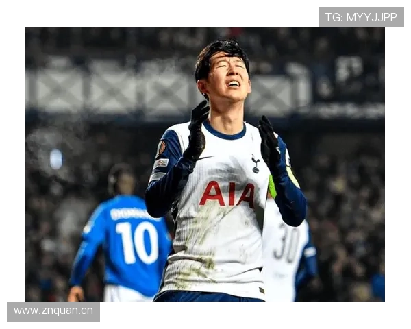 孙兴慜与本田圭佑亚洲巅峰期攻击方式及战术影响力对比分析 孙兴慜与本田圭佑亚洲巅峰期攻击方式及战术影响力对比分析